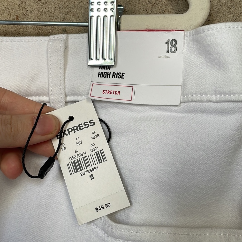 Express White High-Rise Midi Jean Shorts - Picture 8 of 9